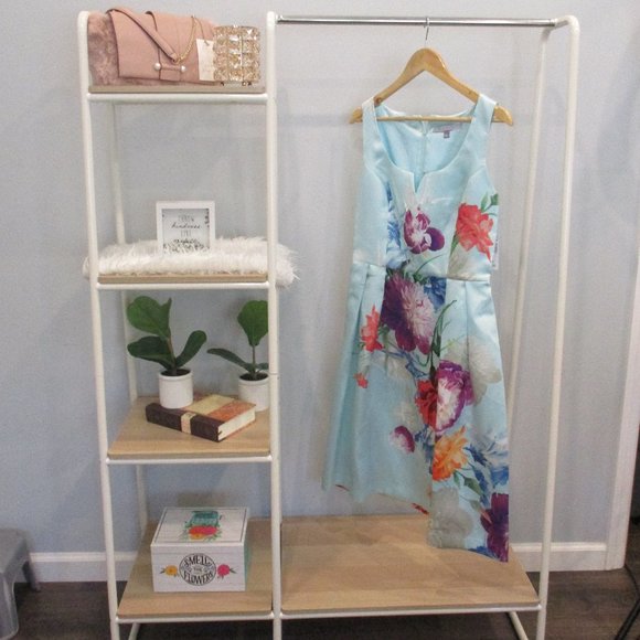 LUXE by Carmen Marc Valvo Dress Size 6 NWT - Picture 10 of 11